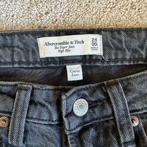 Abercrombie & Fitch curve love high rise Taper Jeans